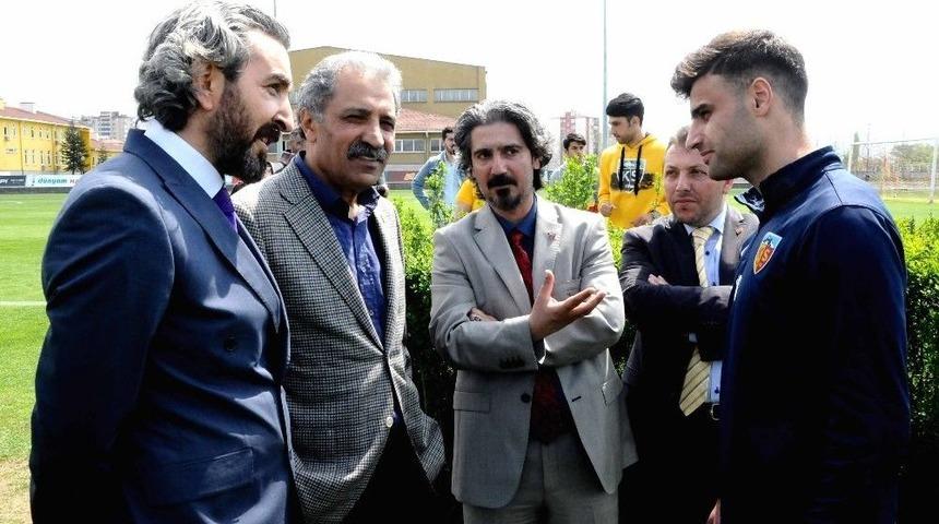 Başkan Bedir, Kul&uuml;plerin Kurtuluş Re&ccedil;etesini A&ccedil;ıkladı