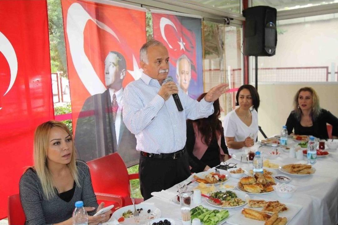 Karabağ Kadınlara Projelerini Anlattı