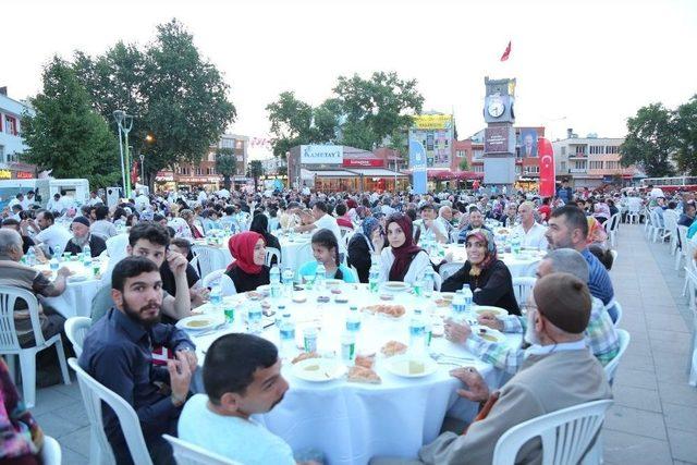 Ramazanın Huzuru Kestel’i Sardı