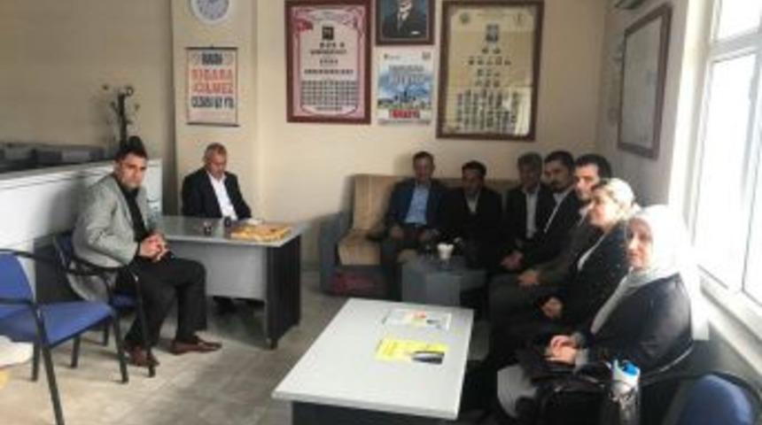 "esnafımızın Dertlerine Derman Olmaya Geliyoruz"