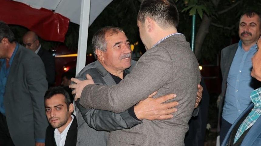 Ağar,"hizmet Edip, Dik Bir Alınla Dolaşmak İstiyorum"