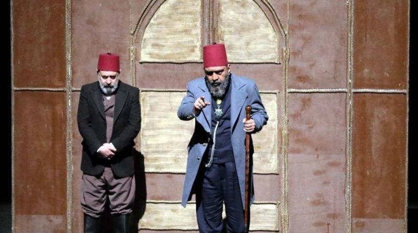 &ldquo;usta&rdquo; Oyunu Ga&uuml;n&rsquo;de Beğeniyle İzlendi