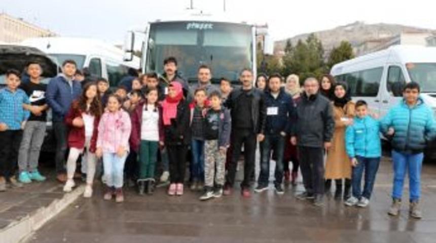 Okul Destek Projesi Kapsamında Öğrenciler Ankara’ya Gitti