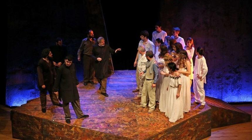 &ldquo;yanık Zaman Madımak&rdquo; Final Yaptı