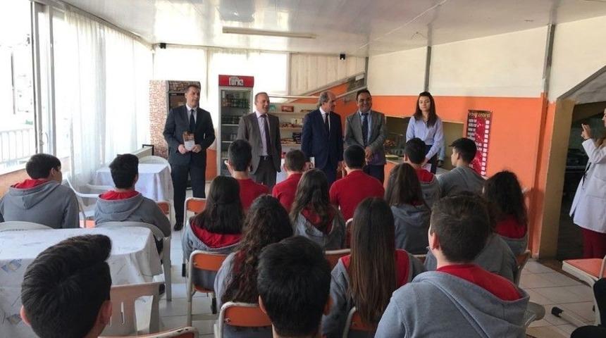 Kaymakam &Ouml;ner, Gen&ccedil;lerle Bir Araya Geldi