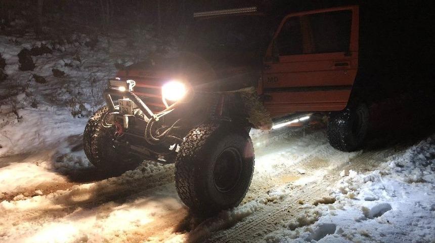 (&ouml;zel Haber) Yağan Karın Tadını Arazi Ara&ccedil;ları İle &Ccedil;ıkartıyorlar