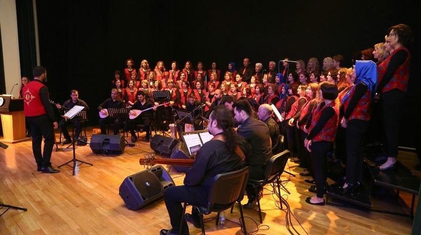 Halk Merkezleri Korosu’nun Yıl Sonu Konseri