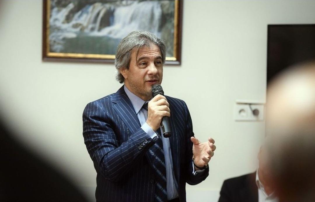 Okmeydanı&rsquo;nda D&ouml;n&uuml;ş&uuml;m Van Bloklarından Başlıyor