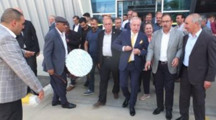 Miroğlu’ndan Sahte Hesap Tepkisi