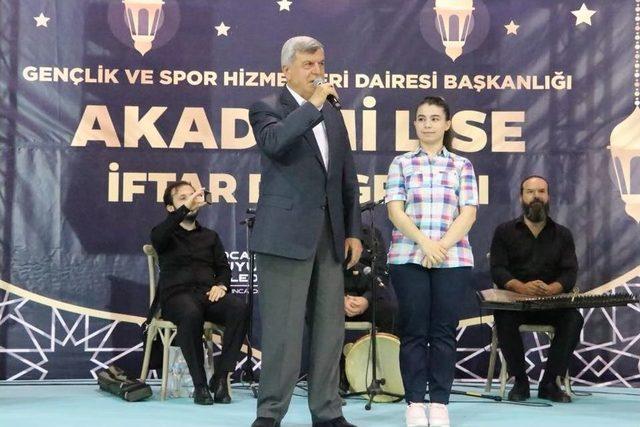 Başkan Karaosmanoğlu, 