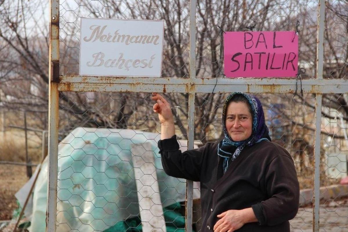 Şehir Hayatından Sıkılıp Geldikleri Sivas&rsquo;ta Sera Kurdular