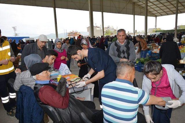 Lise Öğrencileri Obozite Ve Hipertansiyona Dikkat Çekti