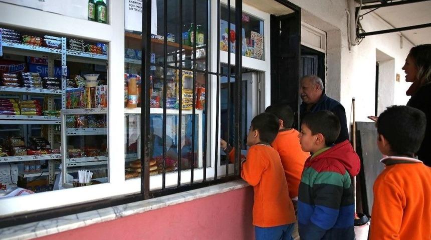 Buca&rsquo;da Okul Kantinlerine Denetim