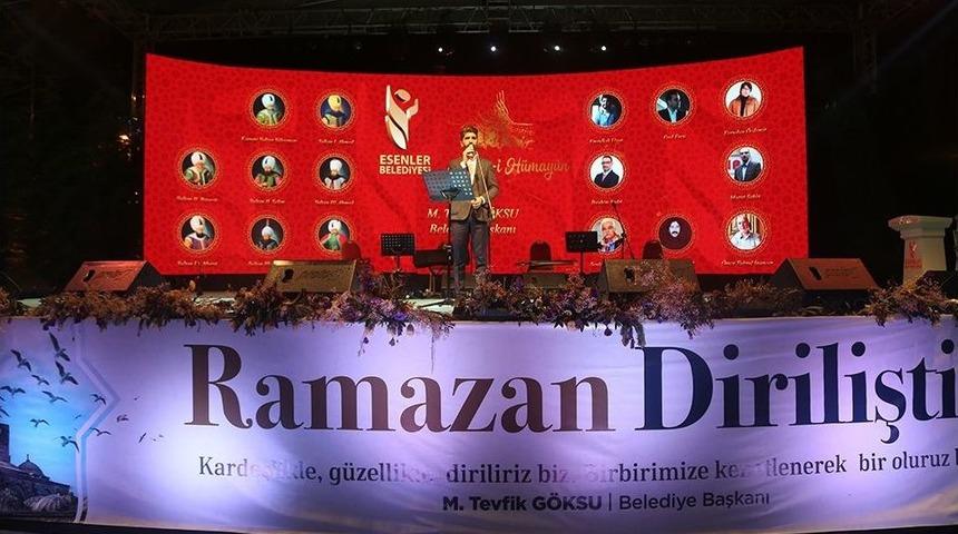 Esenler’de Padişah Şiirleri Okundu