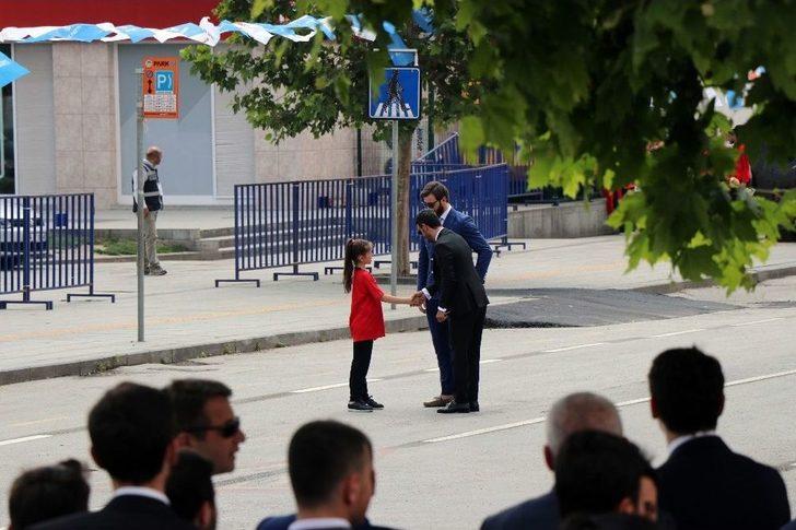 Kenan Sofuoğlu, Miting Alanına Lüks Motosikletiyle Geldi G3