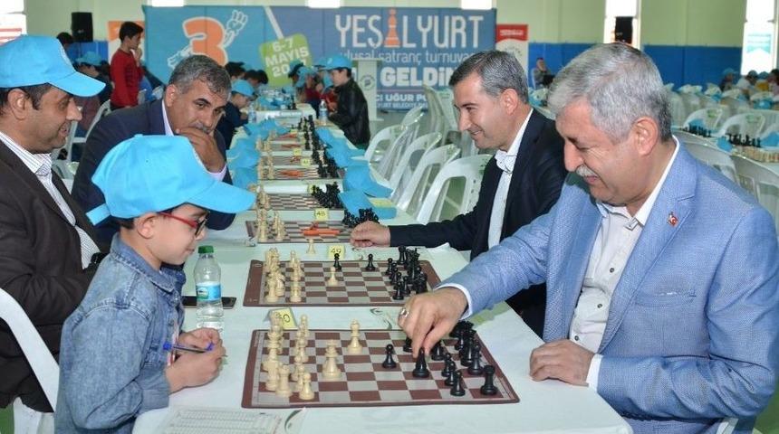4. Yeşilyurt Ulusal Satran&ccedil; Şenliği 14-15 Nisan&rsquo;da Yapılacak