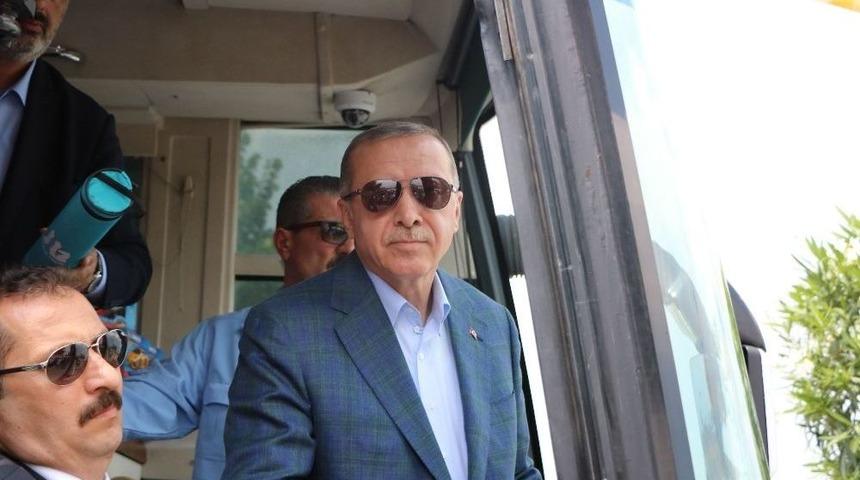 Cumhurbaşkanı Erdoğan Sakarya&rsquo;da