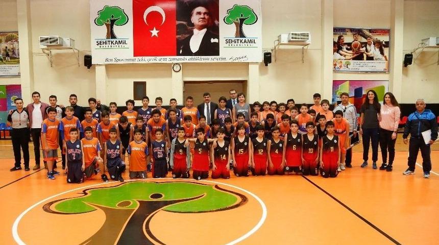 Gaziantep 6. Geleneksel 23 Nisan Basketbol Kupası Başladı