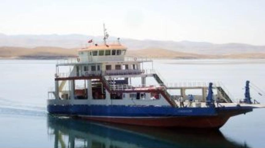 Elazığ-&ccedil;emişgezek Feribot Seferleri Yeniden D&uuml;zenlendi