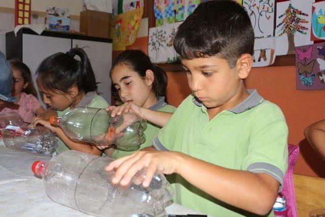 Kuşadası’nda Geri Dönüşüm Atölyesi Düzenlendi