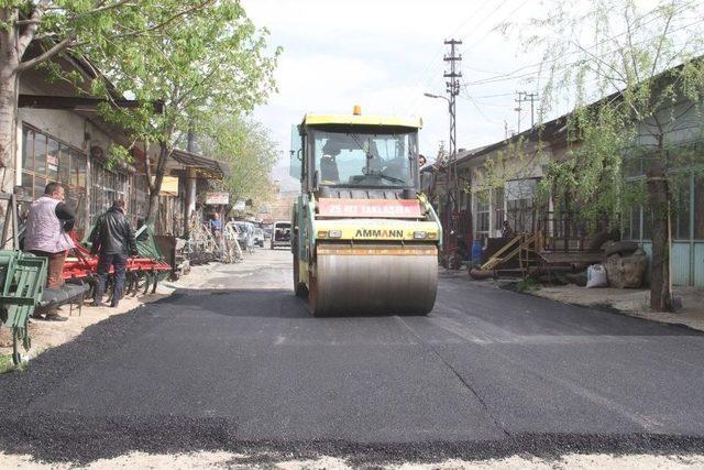 Erzincan Belediyesi &Ccedil;alışıyor 1