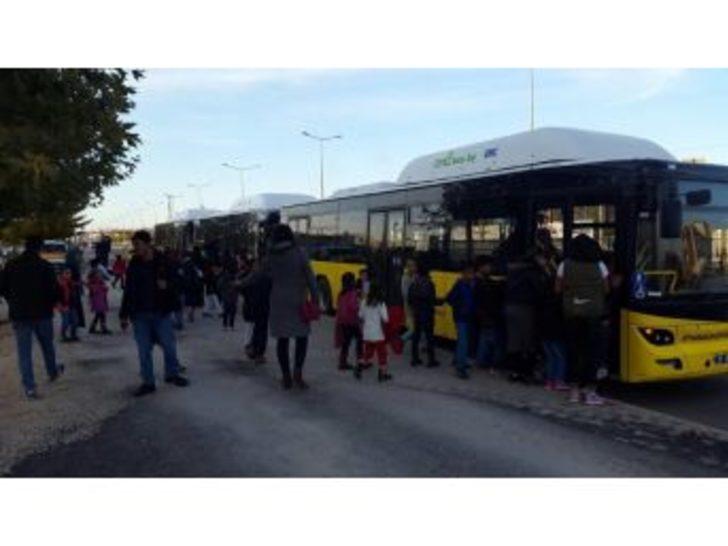 Diyarbakır’da Havaalanına Ek Toplu Taşıma Seferleri Başlatıldı