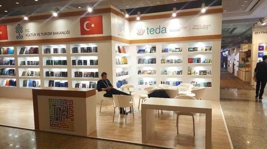 &lsquo;yerel Y&ouml;netimler Kitap Ve K&uuml;lt&uuml;r Fuarı&rsquo;na Yoğun İlgi