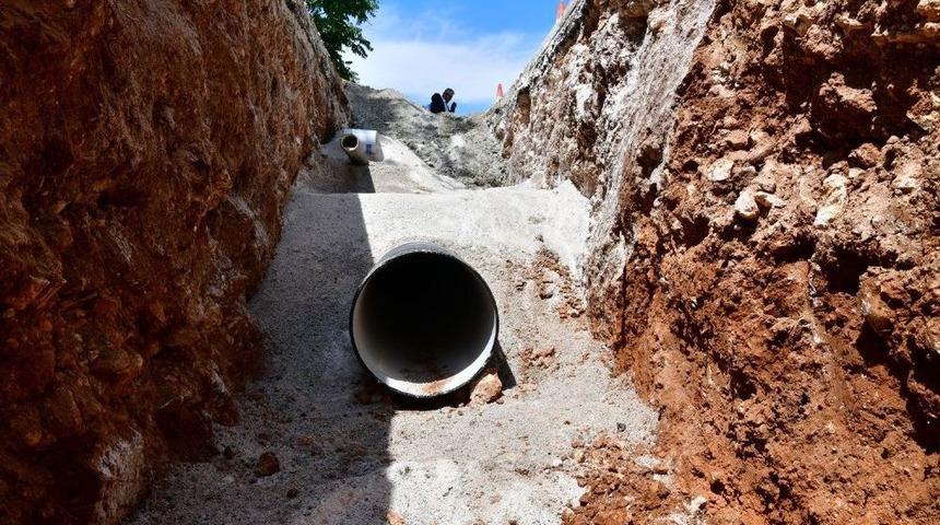 G&uuml;ney Kuşak Yolunun Altyapısı Yenileniyor