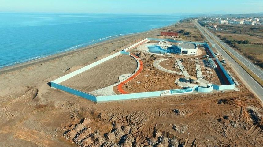 Başkan To&ccedil;oğlu, Kocaali Sosyal Tesisleri&rsquo;nde İncelemelerde Bulundu