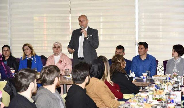 Başkan Togar Öğretmenlerle Bir Araya Geldi