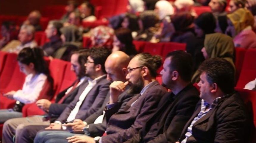 Prof. Dr. İskender Pala: "m&uuml;zik, Milletleri Millet Yapar"