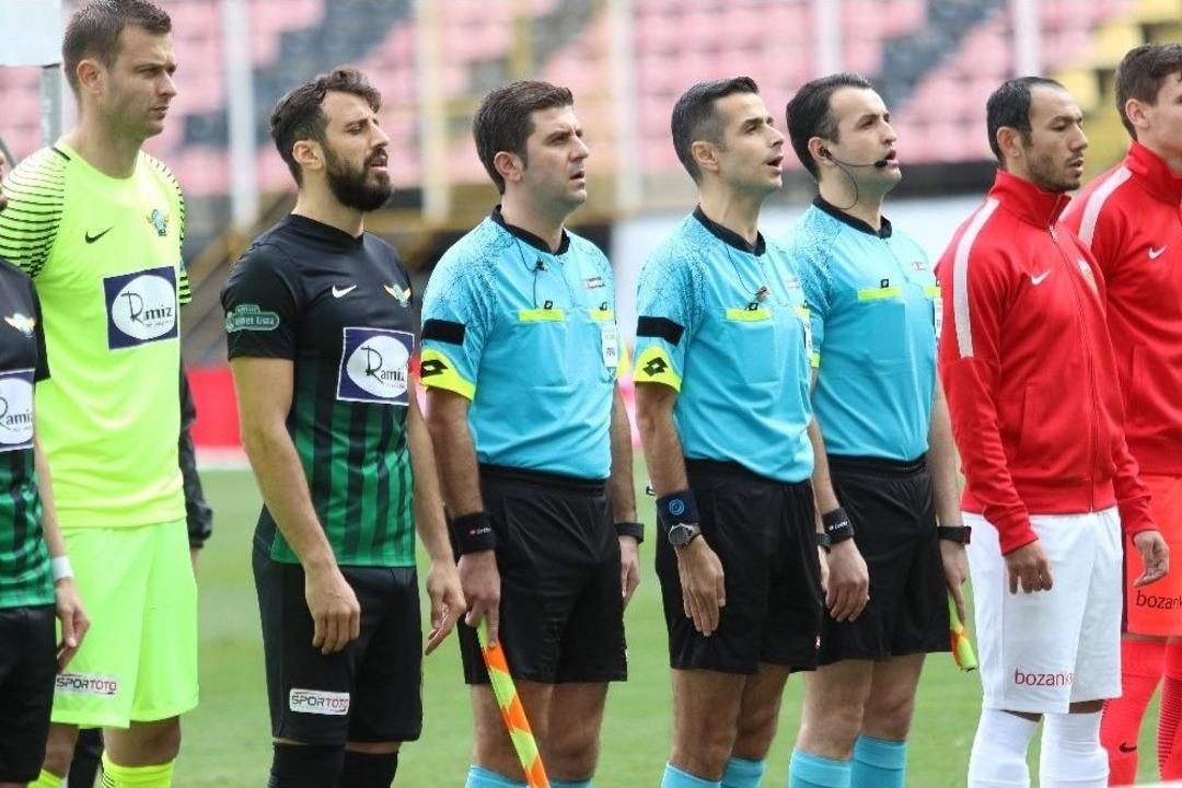 S&uuml;per Lig: T.m. Akhisarspor: - Kayserispor: 1 (ilk Yarı)