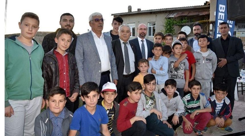 Sel&ccedil;uklu Belediyesinden Tepekent Ve Başarakavak&rsquo;ta İftar