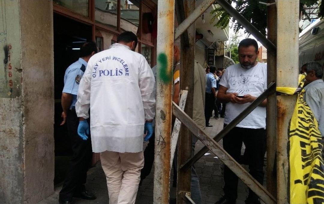 Kuzenlerin Kavgası &Ouml;l&uuml;mle Bitti