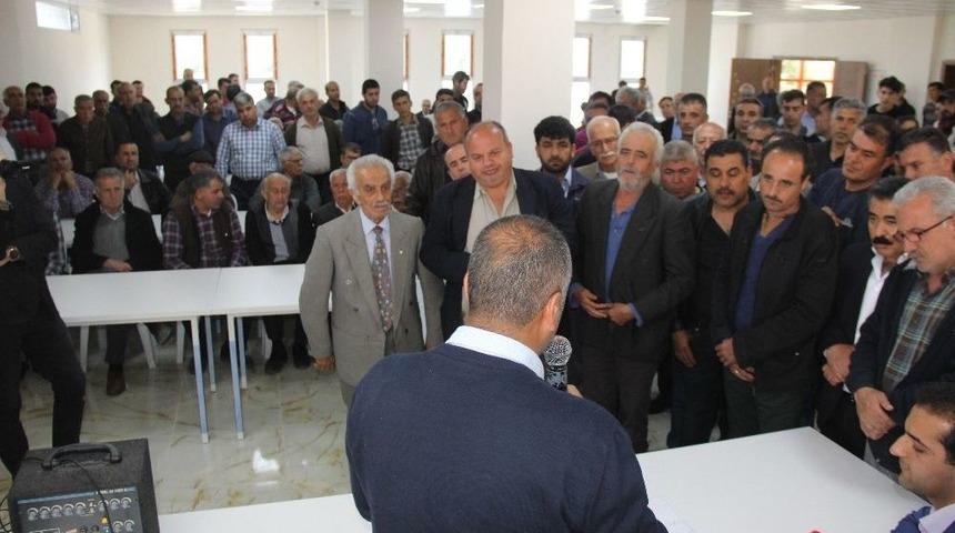 &Ccedil;evre Yolu Mahalleden Ge&ccedil;ince Tarlalara Ulaşım Zorlaştı