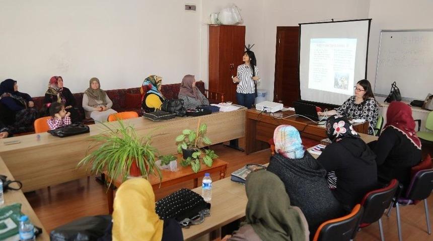 G&ouml;lbaşı&rsquo;nda &Ccedil;ocuk Kazalarının &Ouml;nlenmesine Y&ouml;nelik Seminer