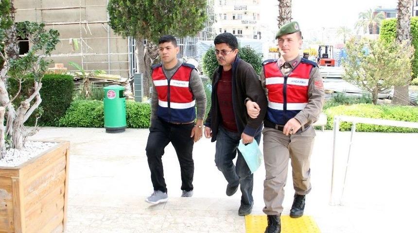 Fet&ouml; Ş&uuml;phelisi, Jandarmanın Yol Kontrol&uuml;nde Yakalandı