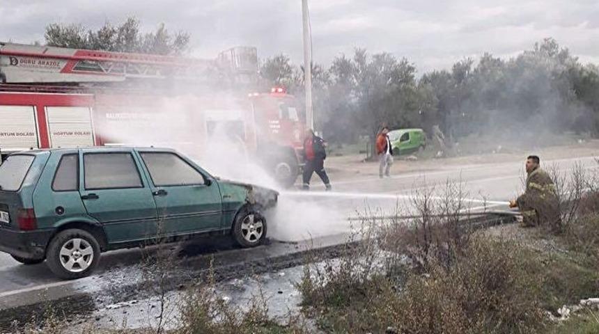 Seyir Halindeki Ara&ccedil; Elektrik Kontağından Yandı