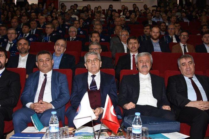 Çomü’de ’türk Düşüncesinde Yerlilik Ve Millîlik Sempozyumu’ G1