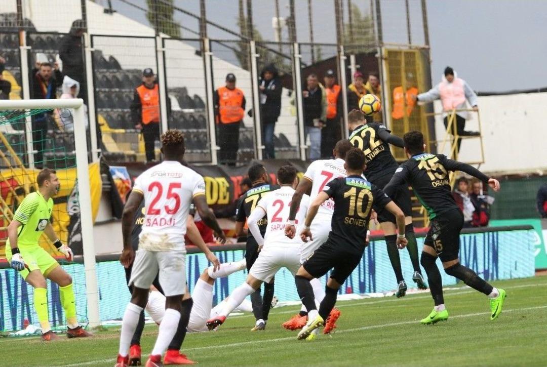 S&uuml;per Lig: T.m. Akhisarspor: - Kayserispor: 2 (ma&ccedil; Sonucu)