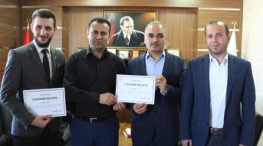 Başarılı &Ouml;ğretmenlere Teşekk&uuml;r Belgesi