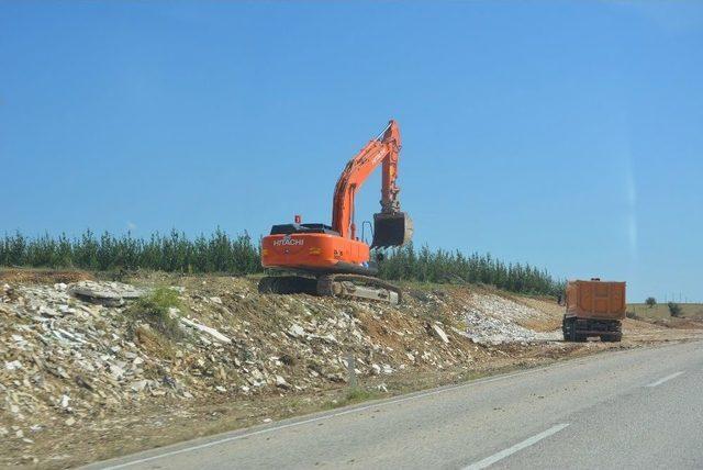 Korkuteli-bucak Duble Yol Yapımı Başla