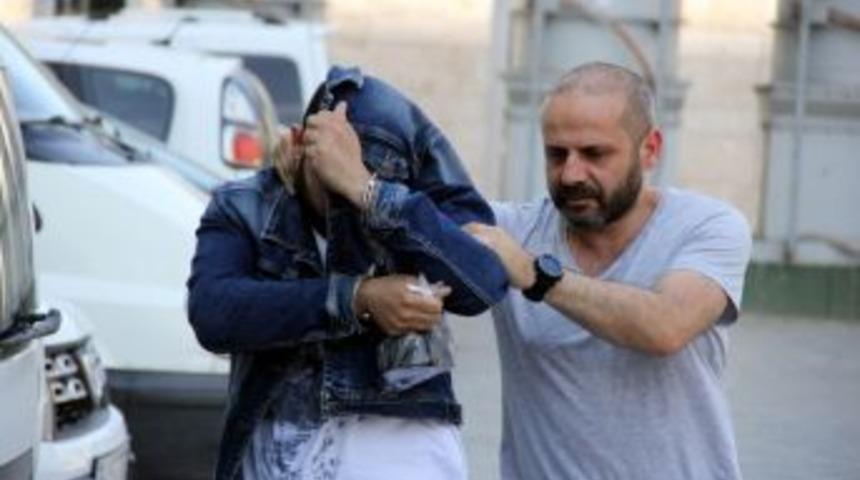 Samsun&rsquo;da 1 Kişi Uyuşturucu Hap Ve Silahla Yakalandı