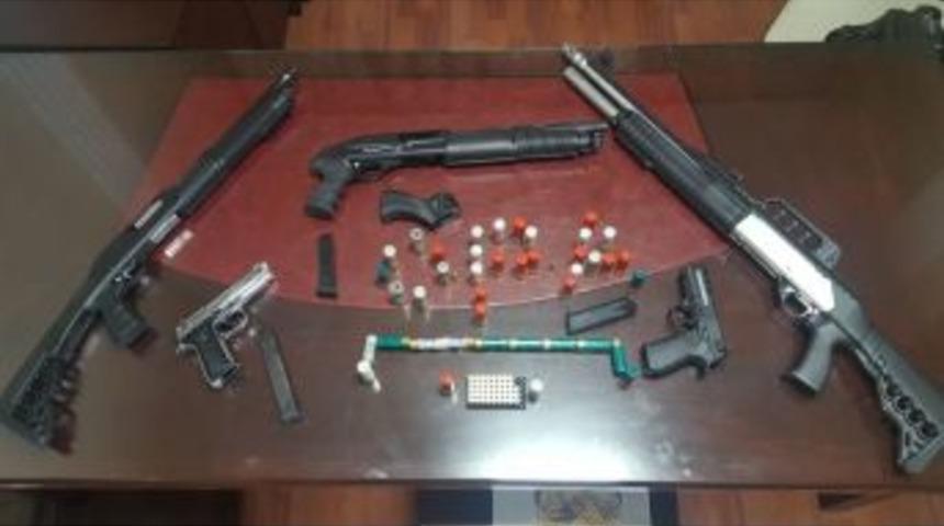 İnternetten Ruhsatsız Silah Satışı Yapan Şahıs Yakalandı