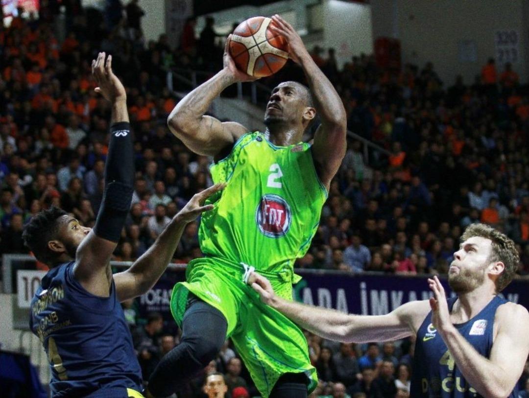 Tahincioğlu Basketbol S&uuml;per Ligi: Tofaş: 71 - Fenerbah&ccedil;e Doğuş: 88