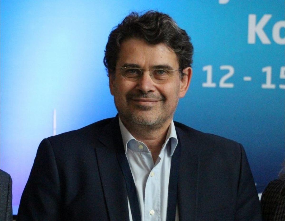 Uncu: "gen&ccedil; Yaşta Artık &Ccedil;ok Sayıda Menopoz Hastası Var"