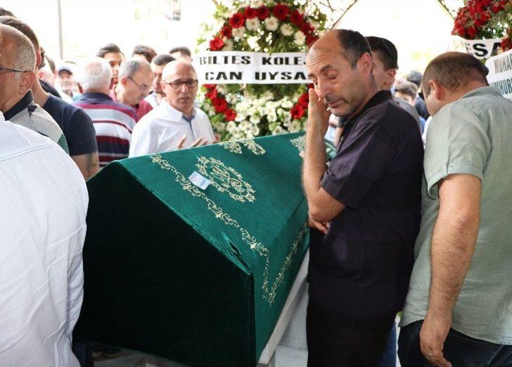 Batan Teknede Hayatını Kaybeden Genç Sanatçı, Son Yolculuğuna Uğurlandı G1