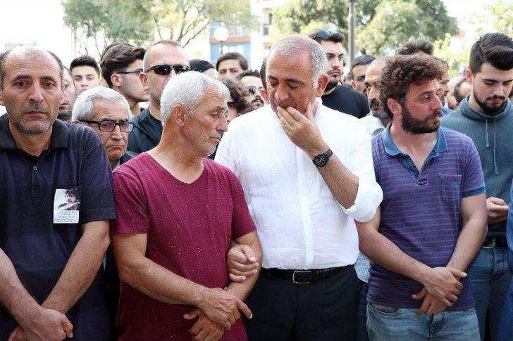 Batan Teknede Hayatını Kaybeden Genç Sanatçı, Son Yolculuğuna Uğurlandı G4