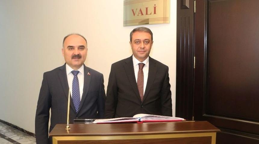 Burdur Valisi Şıldak&rsquo;tan Isparta Valisi G&uuml;naydın&rsquo;a Ziyaret