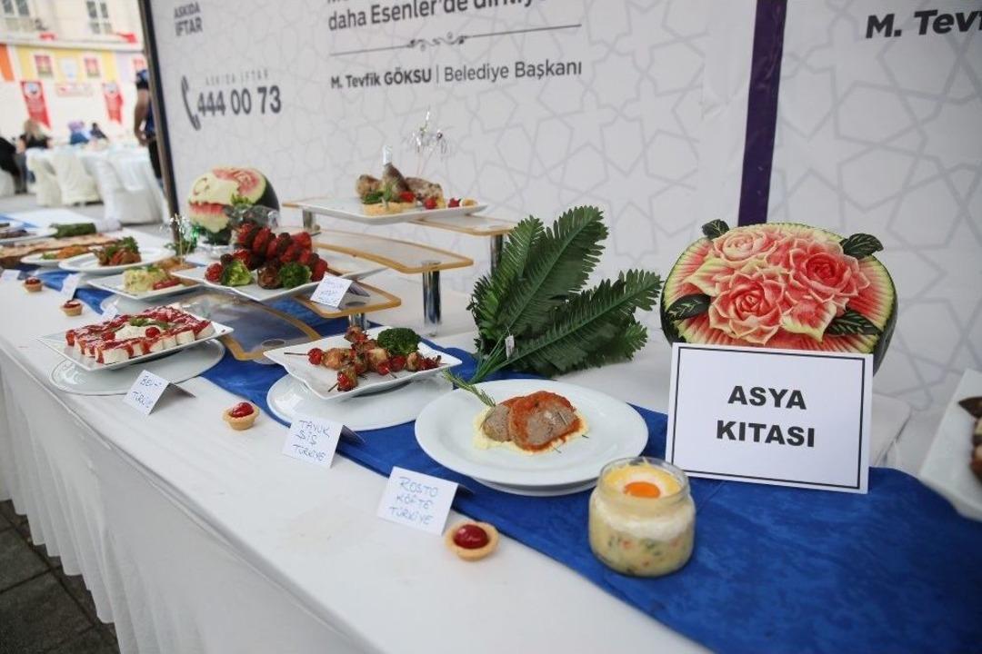 D&uuml;nya Lezzetleri Esenler&rsquo;deki İftarda Buluştu